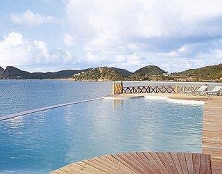 Cocobay Resort