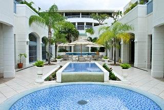 Savannah Beach Hotel
