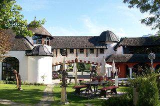 Family Hotel Schloss Rosenegg