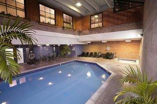 Best Western Plus Toronto Airport Mississauga Hotel