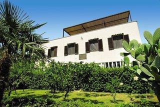 Villaggio Camping Baia Domizia