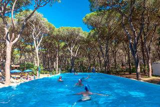 Villaggio Camping Le Marze