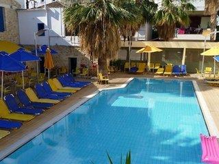 Kassavetis Center - Hotel Studios & Apartments