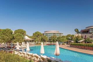 Calista Luxury Resort