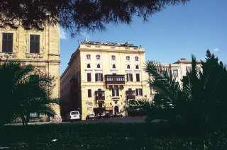 Castille Hotel