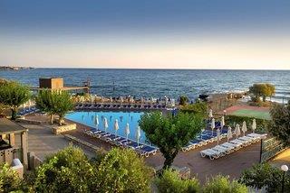 Silva Beach & Annex