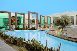 COOEE Afandou Bay & Suites