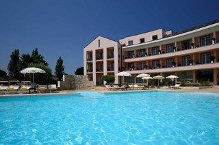 Isola Sacra Rome Airport 