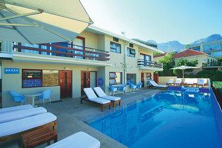 Camps Bay Resort