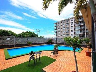 Metro Hotel & Apartments Gladstone