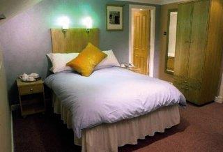 Stay Central Hotel