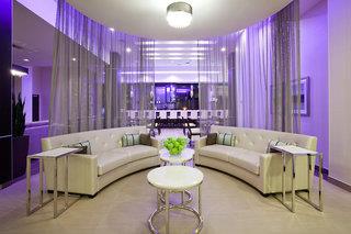 The Hollis Halifax - DoubleTree Suites by Hilton