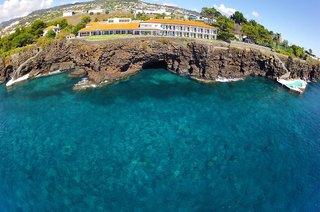 Albatroz Beach & Yacht Club