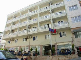 Sea Center Hotel