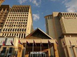 Nagaworld Hotel & Entertainment Complex