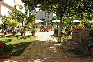 Central Hotel